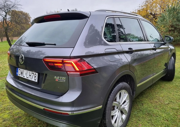 Volkswagen Tiguan cena 94200 przebieg: 154000, rok produkcji 2017 z Miłakowo małe 562
